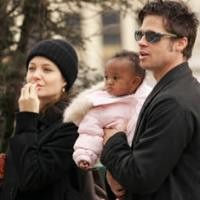 Angelina Jolie - Brad Pitt Mesra di Paris
